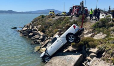 Suspicious death of person found in San Francisco Bay off Richmond determined to be from solo vehicle crash