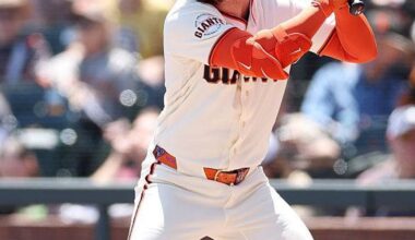 Giants deal C Patrick Bailey to Guardians