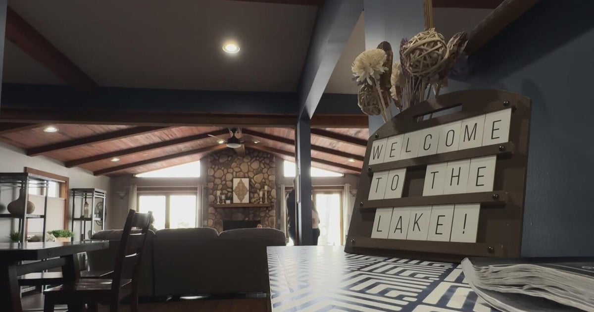 Family opens home to Oakland County residents impacted by water main break