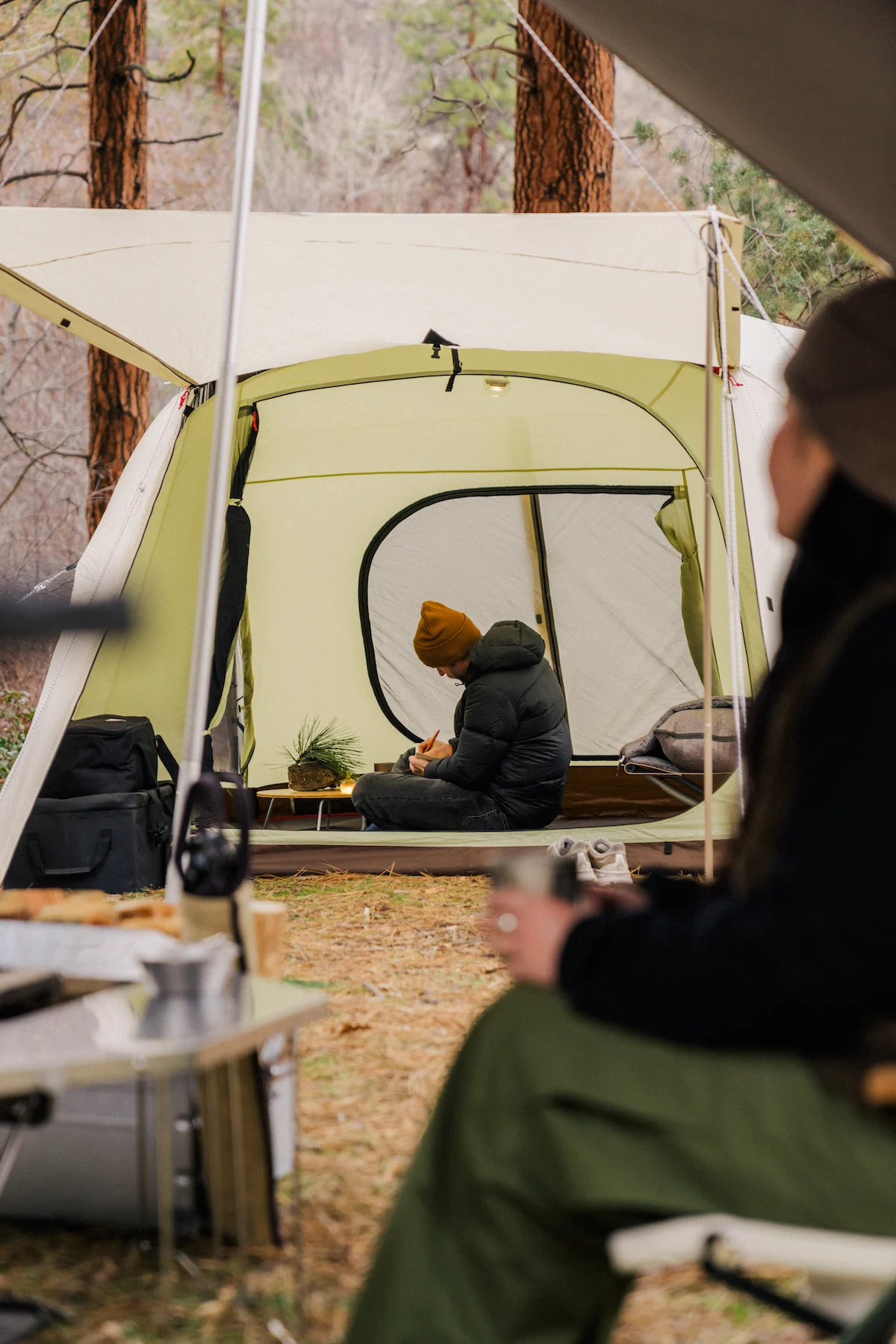 snow-peak-profile-inside-tent
