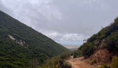 Skip the crowds at Iron Mountain and opt for this nearby Poway loop – San Diego Union-Tribune