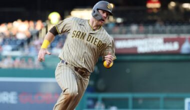 Padres prevail in back-and-forth battle with Nationals