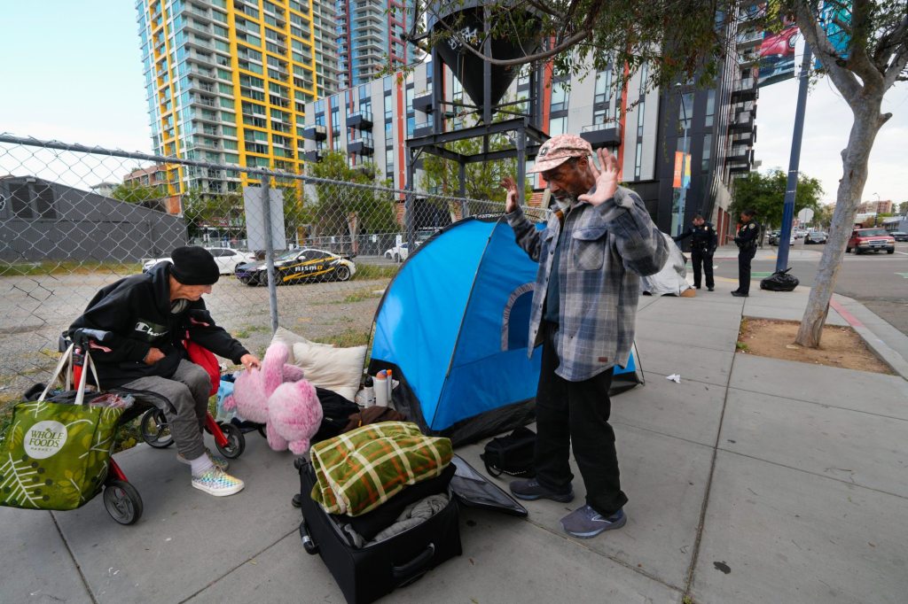 Annual count shows fewer homeless on San Diego streets, more in shelters