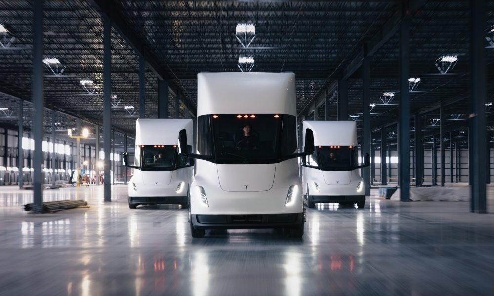 Tesla Semi's official battery capacity leaked by California regulators