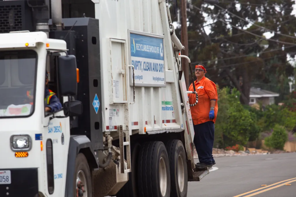City Council will consider settlement in trash fee case