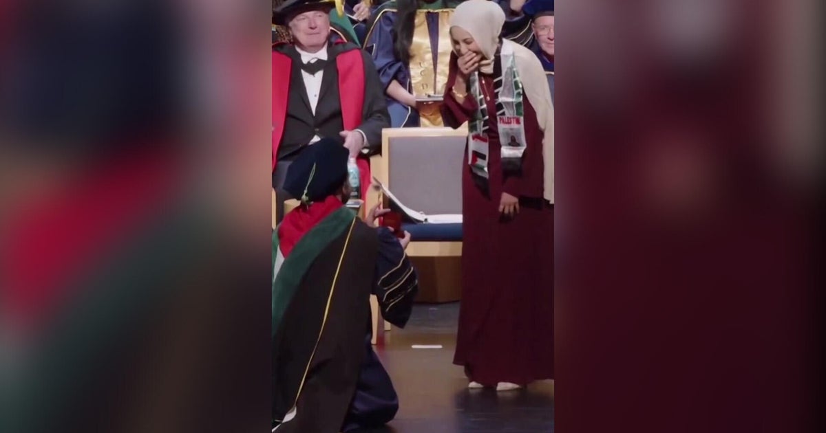 UC Davis School of Medicine ceremony turns into viral proposal moment