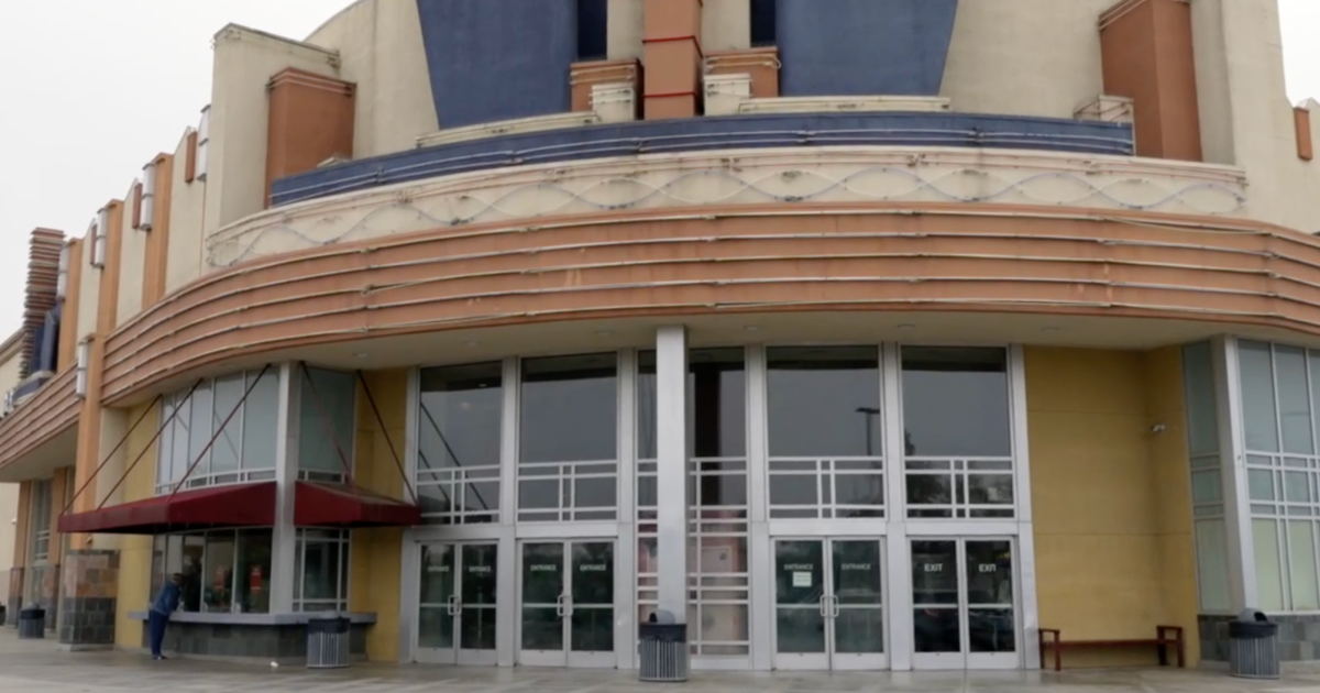 Man arrested for bringing BB gun into Bakersfield movie theater