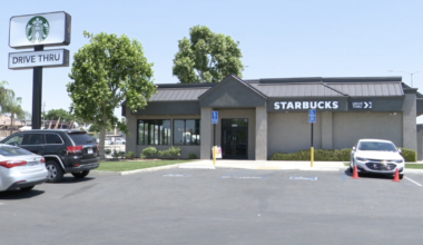 Bakersfield Starbucks workers vote to unionize, joining national movement