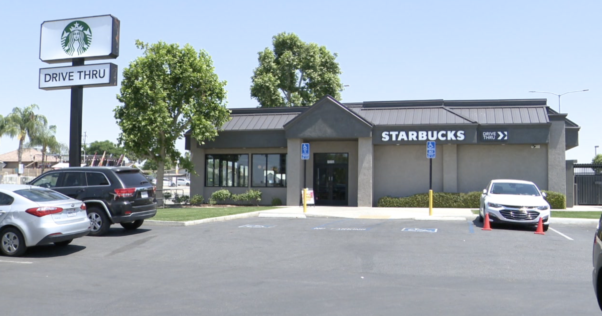 Bakersfield Starbucks workers vote to unionize, joining national movement