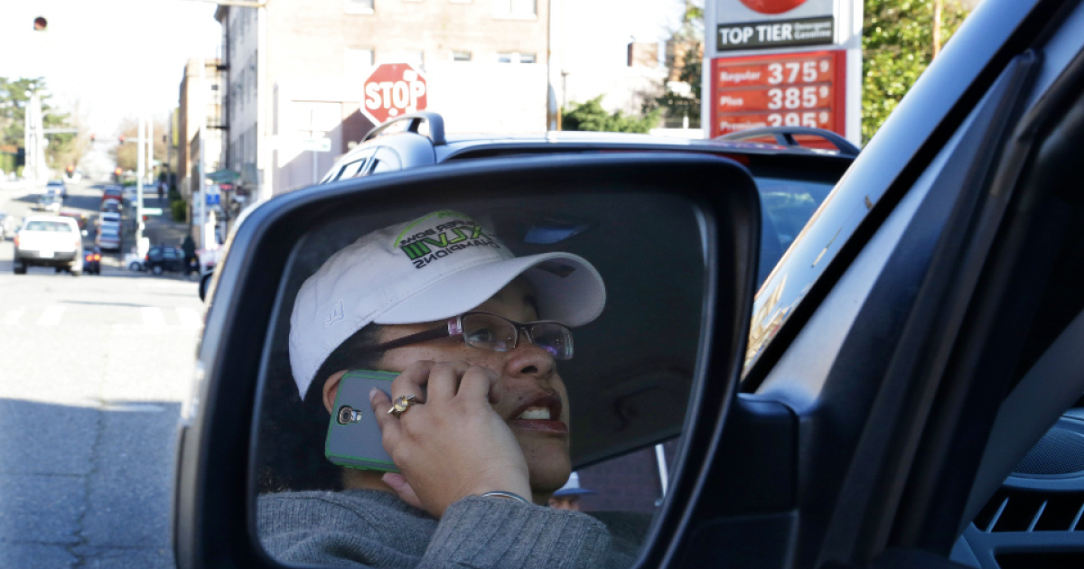 Gas prices strain California rideshare and delivery drivers