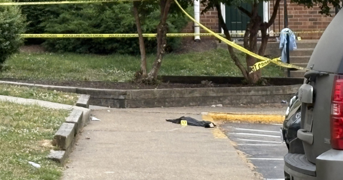 2 people shot at Henrico apartment complex