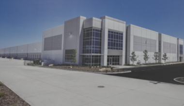 Bakersfield Commons Logistics Center officially opens in Northwest Bakersfield