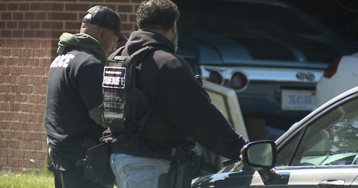 Oakland County Sheriff's task force raids home in Lathrup Village