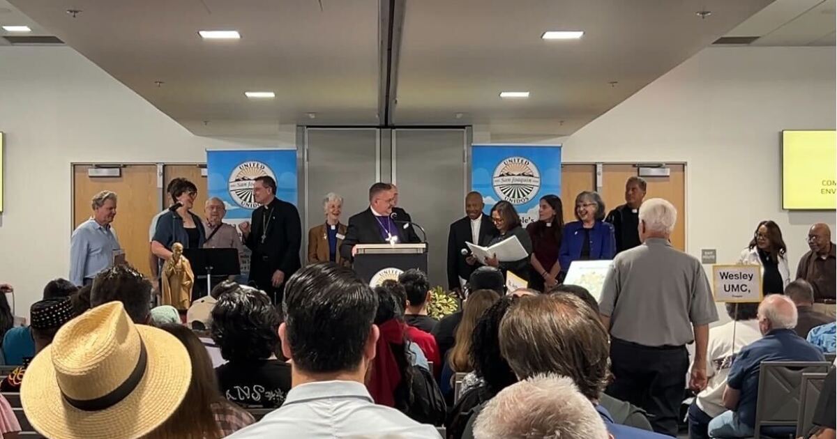 In California’s Central Valley, hundreds of residents form a new alliance to tackle big issues