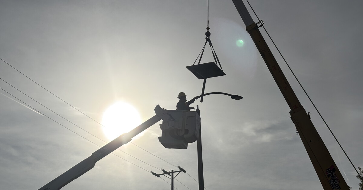 The other June 2 vote in LA: New funding for streetlight repairs