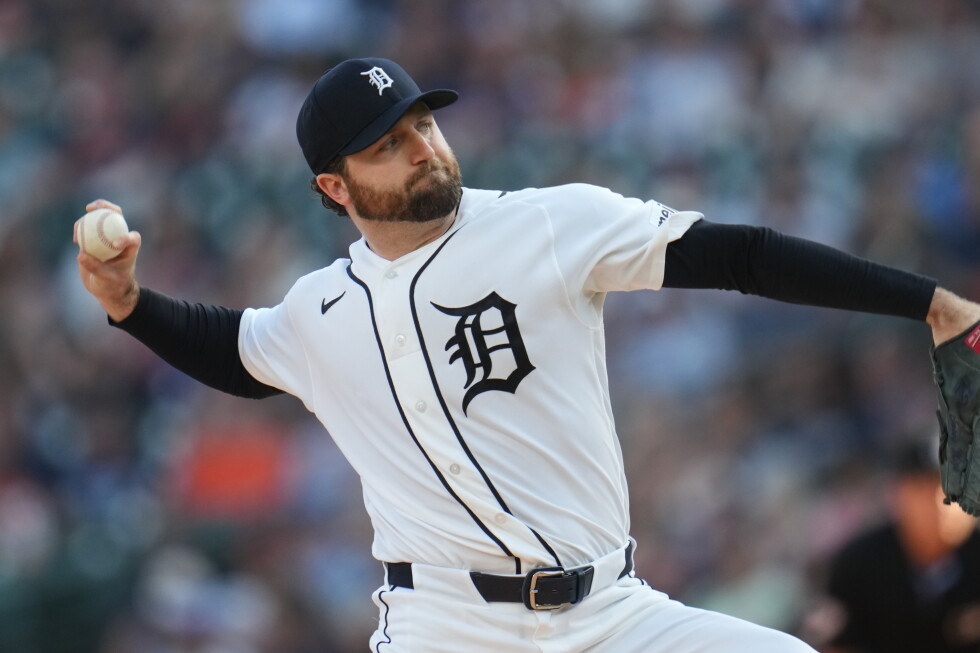 Tigers lose pitchers Casey Mize and Kenley Jansen to right groin injuries in same game