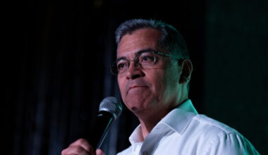 California gubernatorial candidates to give closing pitches to voters