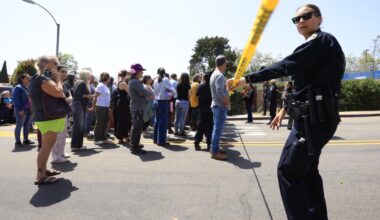 A frantic two hours as police struggled to assess threat before San Diego shooters opened fire