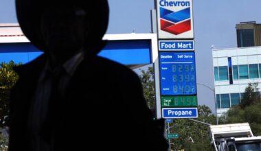 Newsom blames Chevron for California's gas-price problem