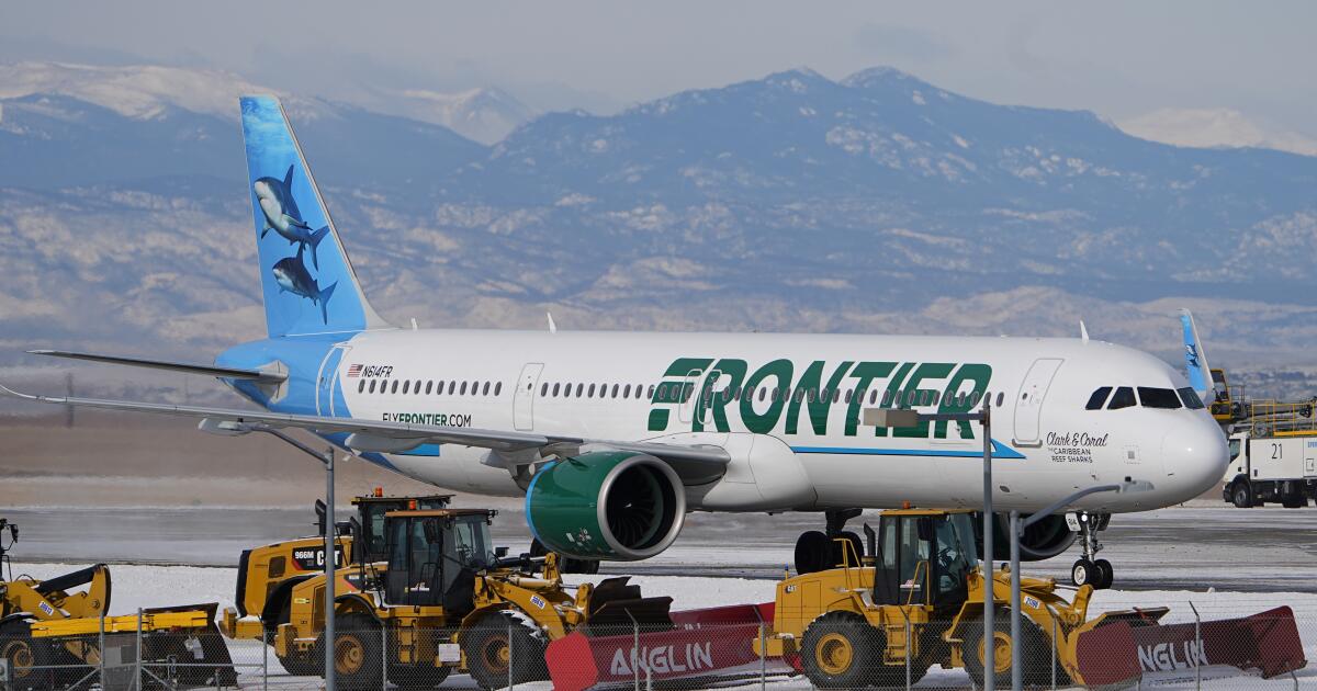 Man hit by engine of L.A.-bound plane on Denver runway is ID'd