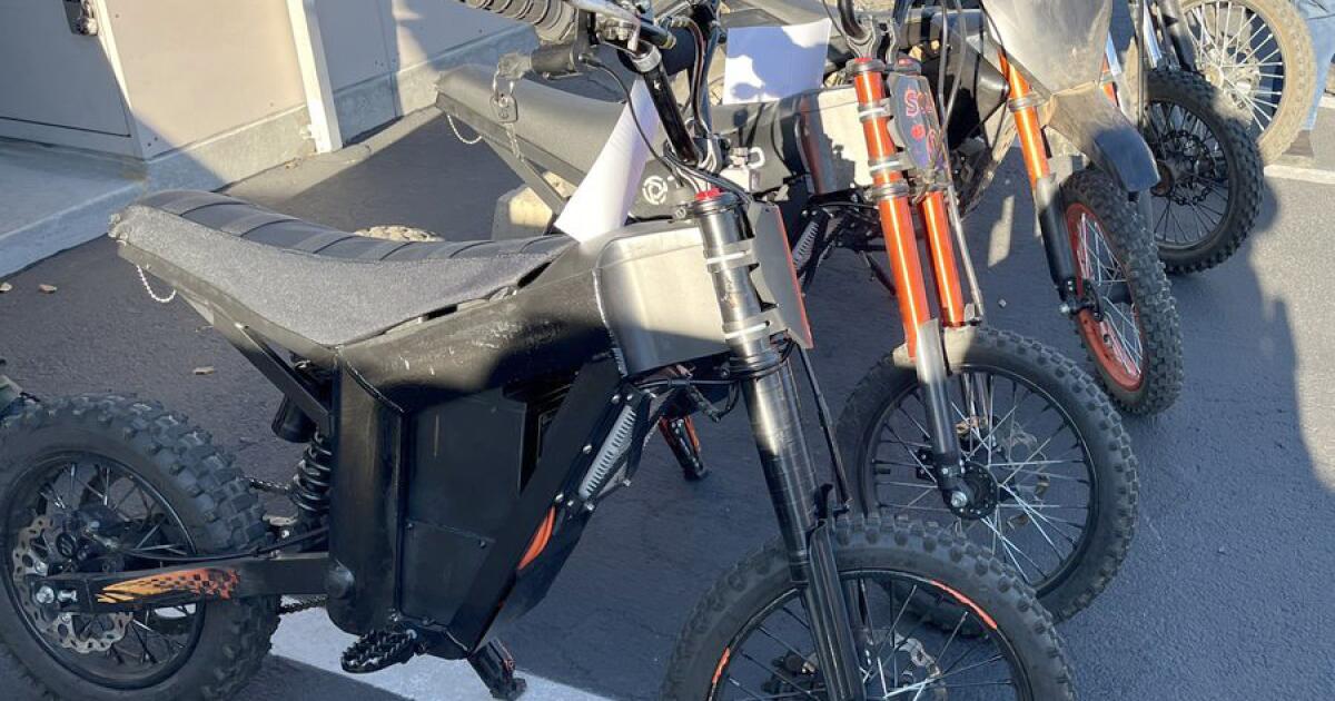 SoCal teen on e-dirt bike leads half a dozen patrol cars in pursuit