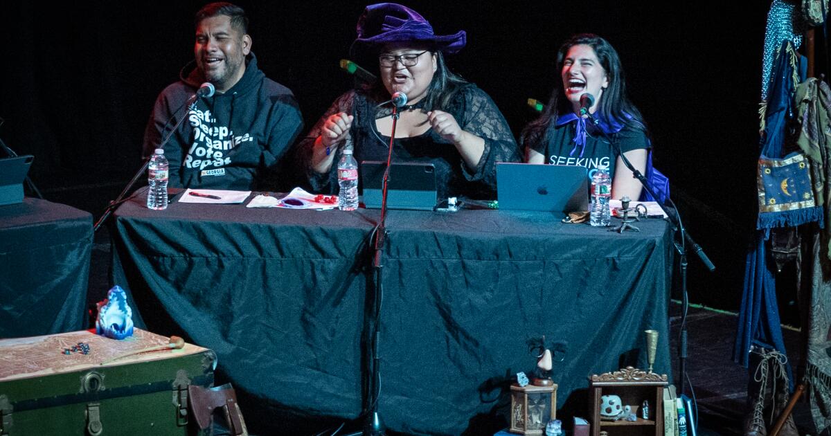 Dungeons, dragons and democratic socialists: a leftist fundraiser in Hollywood