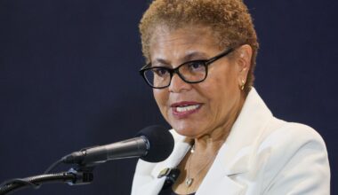 Karen Bass, Xavier Becerra top L.A. mayor, California governor poll