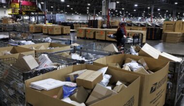Mail-a-handgun: Trump administration pushes to allow firearms to be delivered by USPS