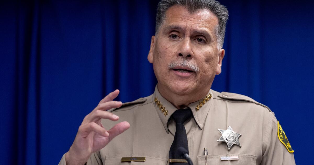 Sheriff Luna seeks second term amid challenge from his predecessor