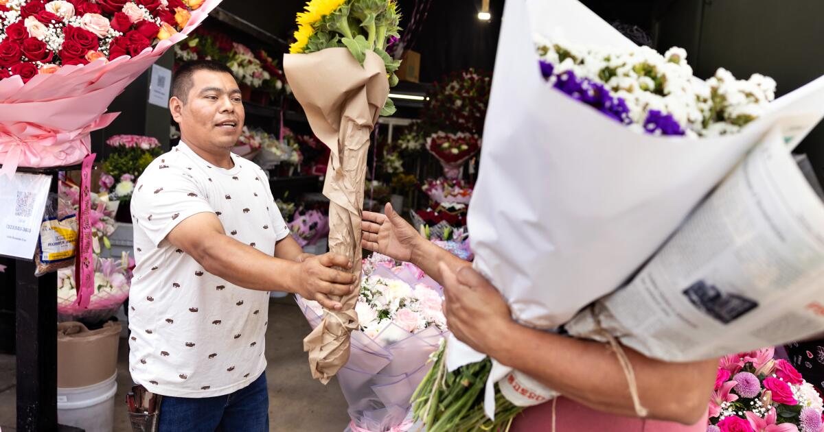 Contributor: Consider reconnecting in the season of Mother's Day and Father's Day