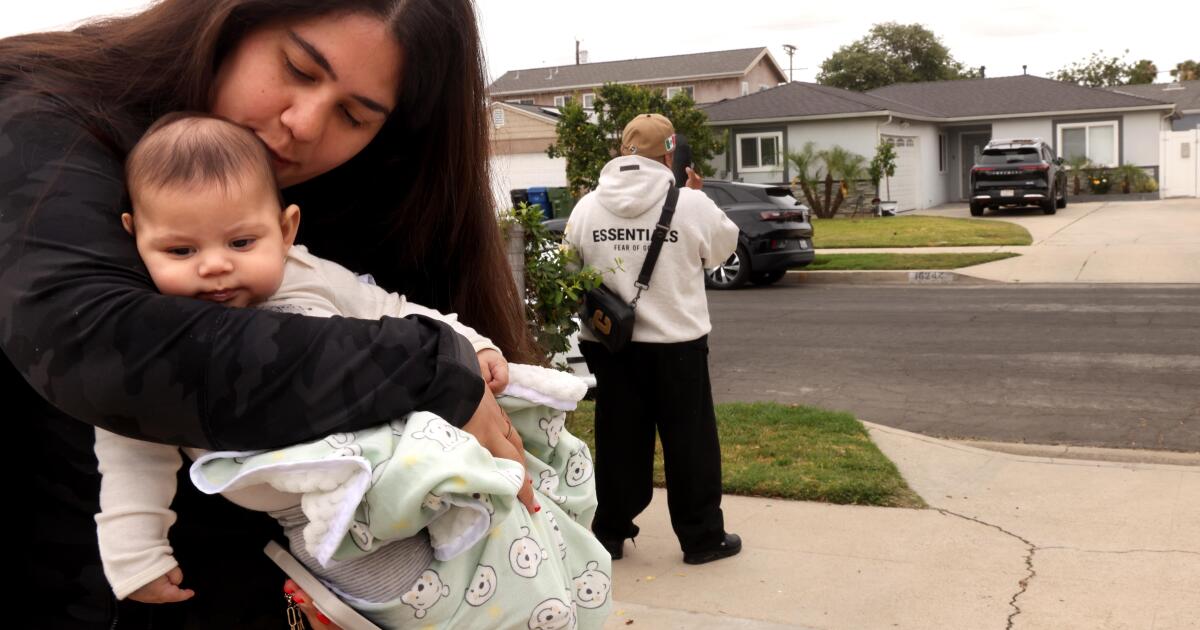 Evidence suggests mom pulled trigger in North Hills murder-suicide