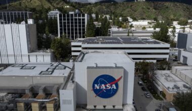 Caltech could lose control of JPL for the first time