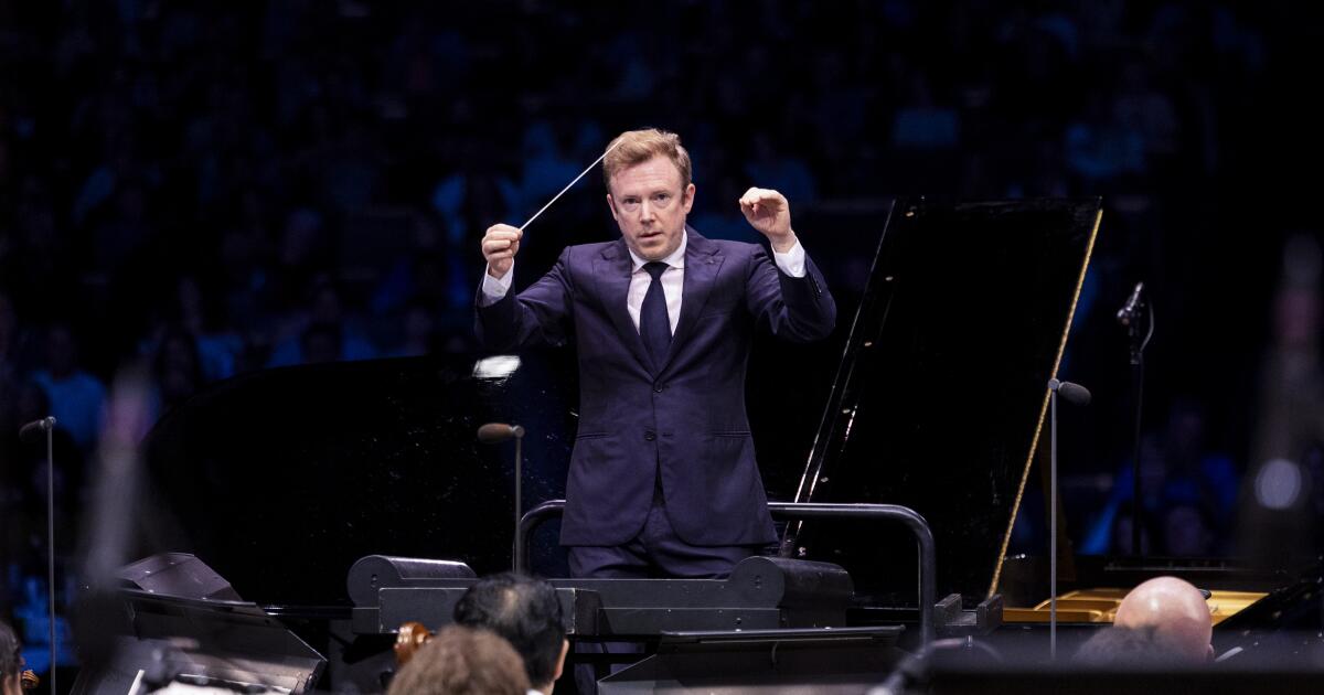 Los Angeles Philharmonic names Daniel Harding its next music director