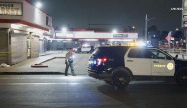 Deadly triple shooting outside L.A. County strip mall