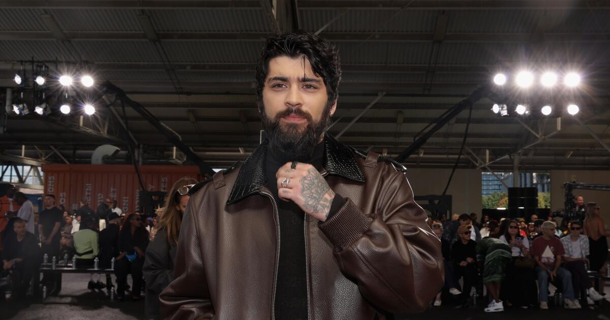 Zayn Malik cancels U.S. tour after recent hospitalization.