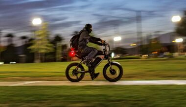 Amazon removes high-speed e-bikes following fatal collisions