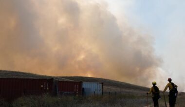 5 injuries reported as Bain and Verona fires burn in Riverside County