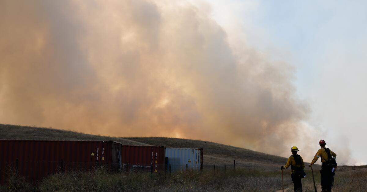 5 injuries reported as Bain and Verona fires burn in Riverside County