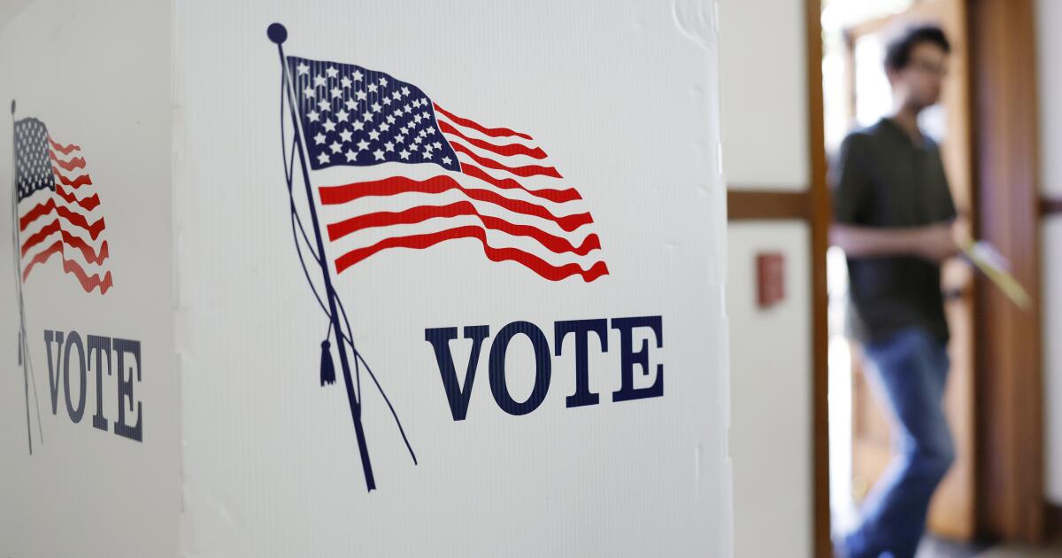 News Analysis: Uncertainty, frustration define messy midterm battles for mayor, governor and Congress