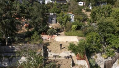 'Kafkaesque': One man's struggle to build a hillside home in L.A.