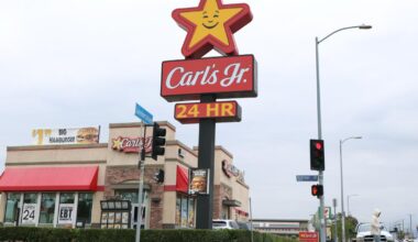 Struggling Carls Jr. franchisee plans to close 10 and sell 49 California locations
