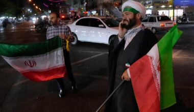 Iran warns U.S. against attacks on its tankers