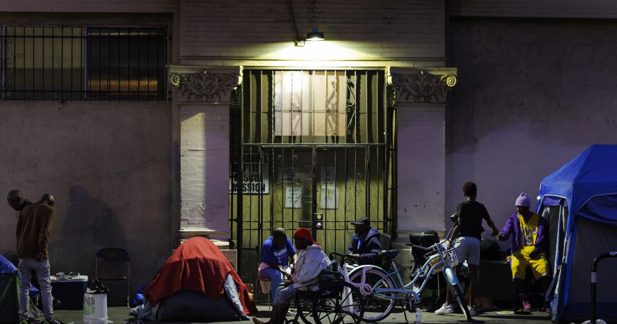 Homeless people on Skid Row were paid to register to vote, feds charge