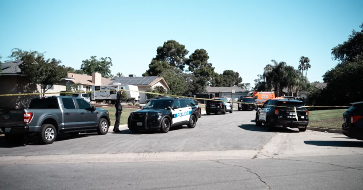 Bakersfield stabbing leads to standoff, K-9 deployment