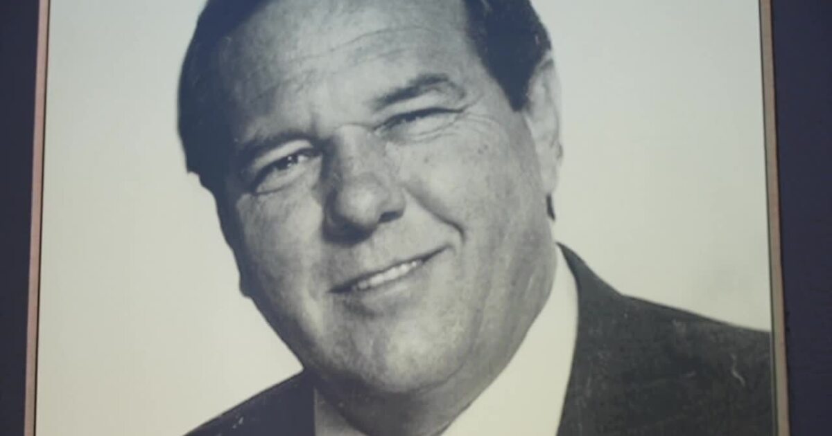 Oildale honors water leader Thomas Clark with Wall of Fame induction