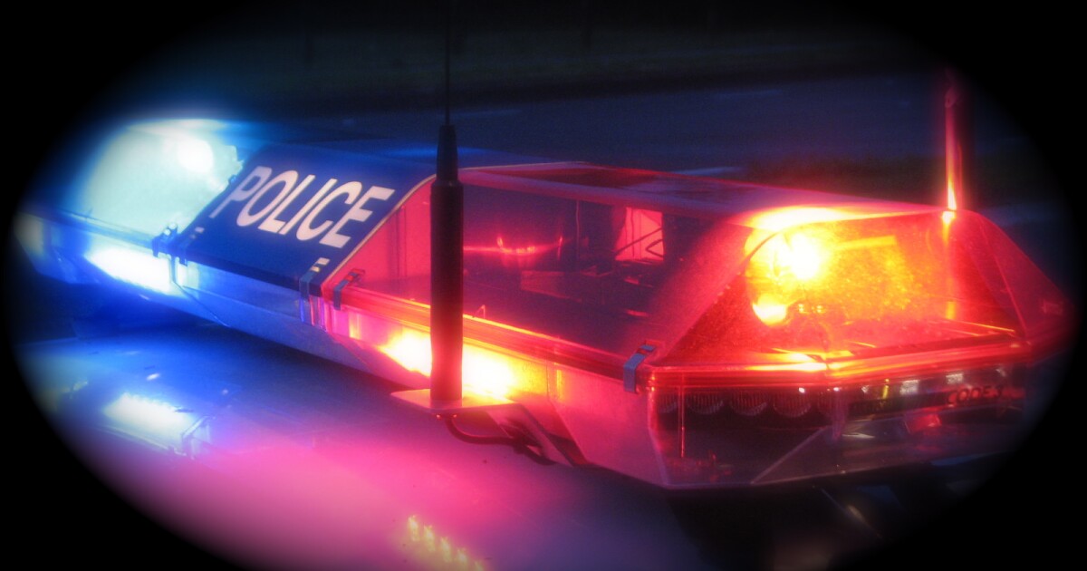 3 killed, several others hurt after driver crashes into pedestrians in Oakland