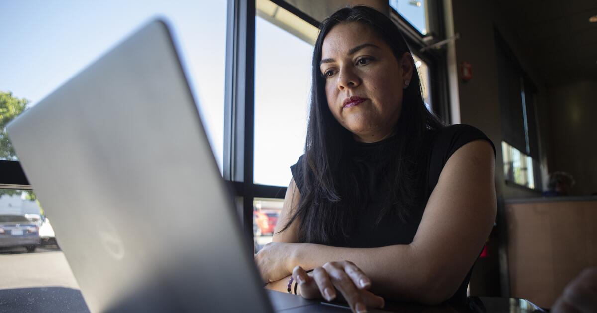 Why California community college students struggle with online classes
