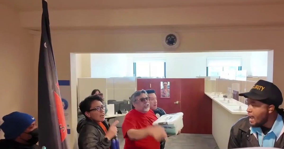 Tenants demand action at Boyle Heights apartment complex