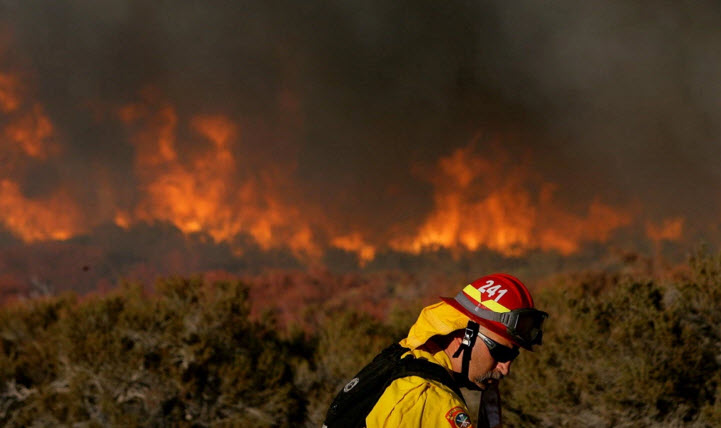 Three L.A.-area brush fires extinguished within 2 hours on Saturday – Daily News
