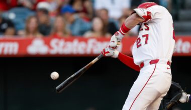 Mike Trout hits 2-run homer and Angels clinch series over Rangers with 5-2 win